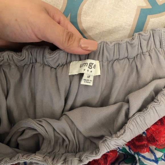 Off The Shoulder fiesta dress - Picture 2 of 2